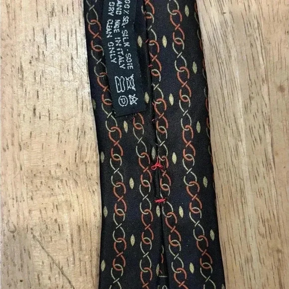 Brioni Hand Sewn 100% Silk Made In Italy Infinity Geometric Mens Neck Tie